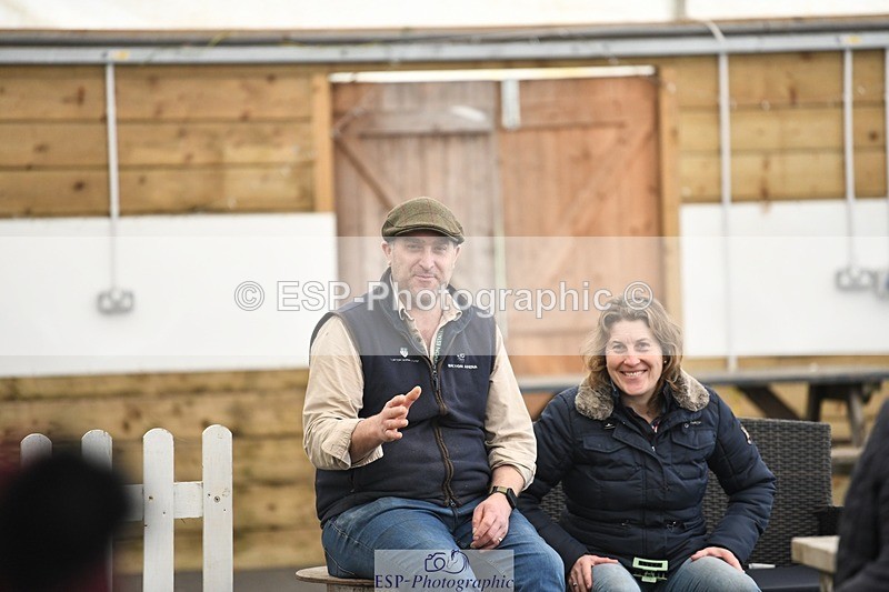 240218-140140-02301 - SJ 13.30 to 14.30