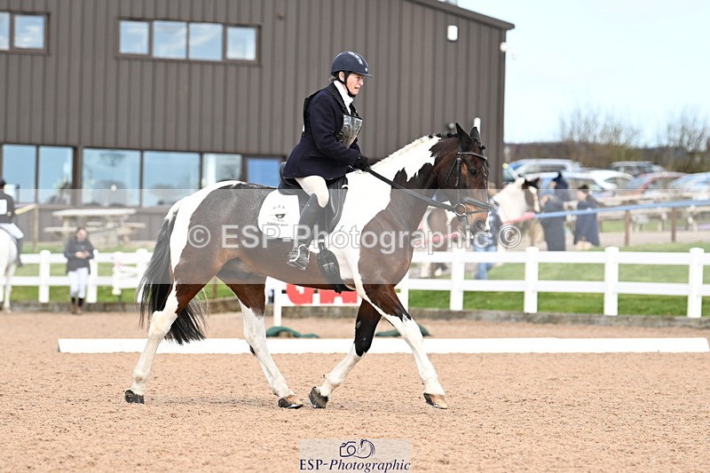 240324A-125830-02757 - Novice 27, 12.30 to 13.50