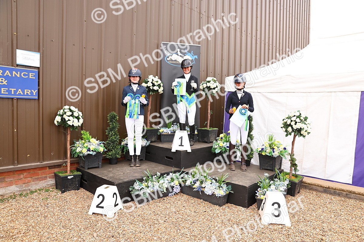 SBM_001922 - Presentations - cart