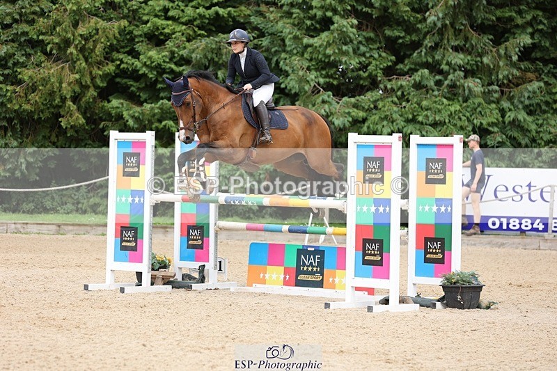 240711-153117-28970 - Cls 124 Foxhunter