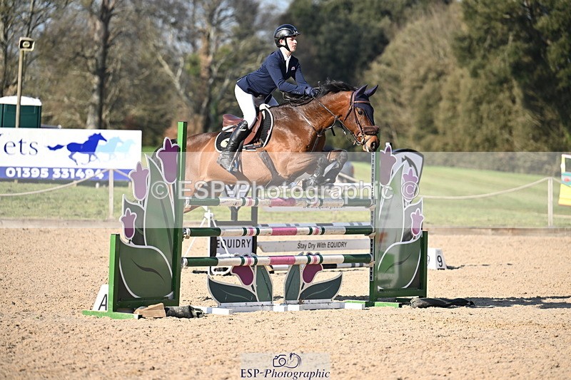 260321A-151548-01080 - 6 Foxhunter 1m 20 Open
