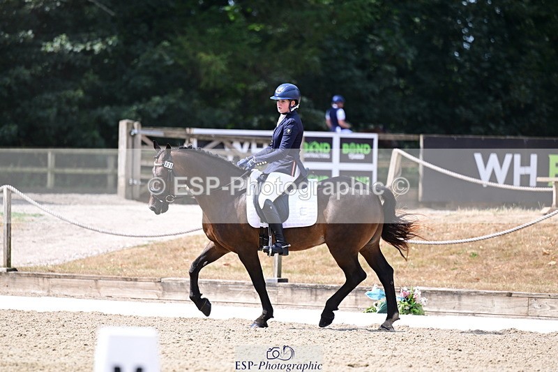 260802A-112816-06358 - Novice Bronze break - end