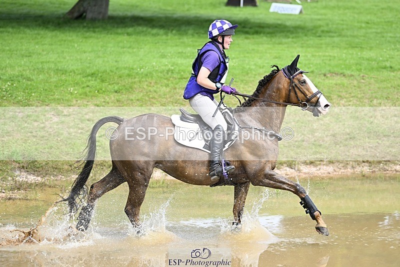 240803-145810-08363 - 173-Grace_Tucker-UPDOWN_DAI