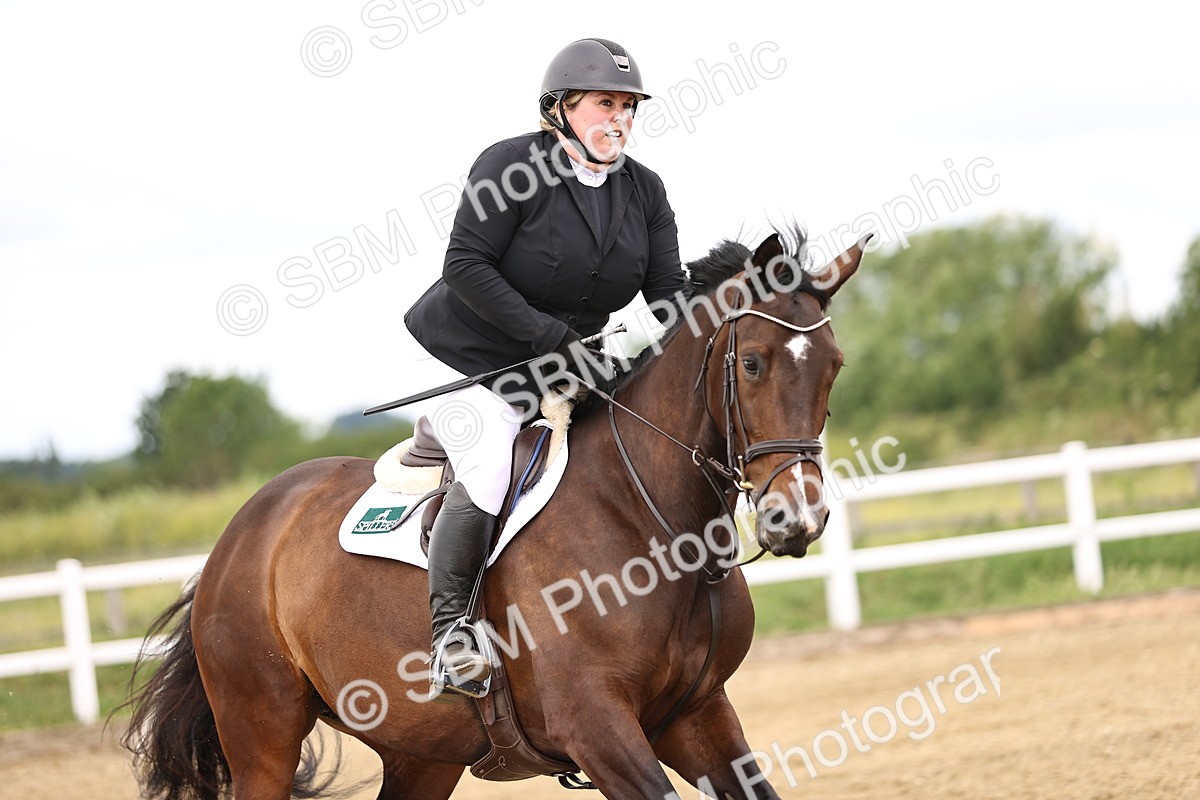 SBM_007383 - Class 18 - Senior 1.05m