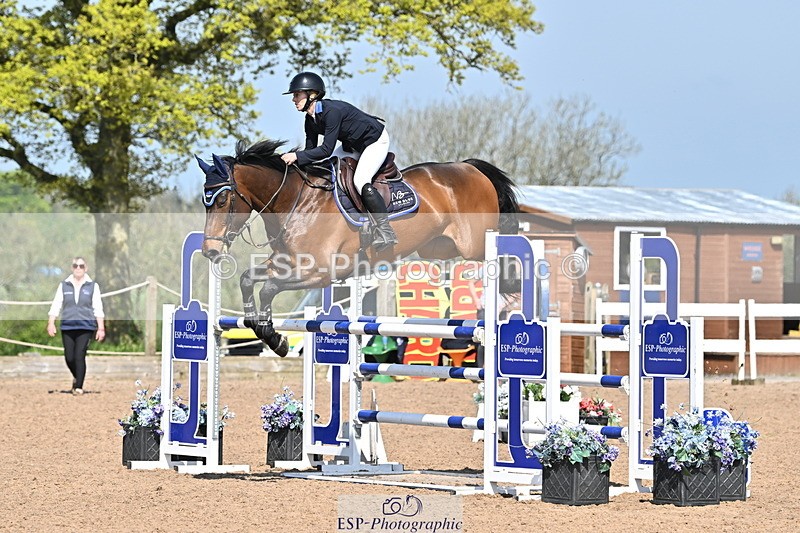 240509A-104551-00979 - Cls 8 Foxhunter