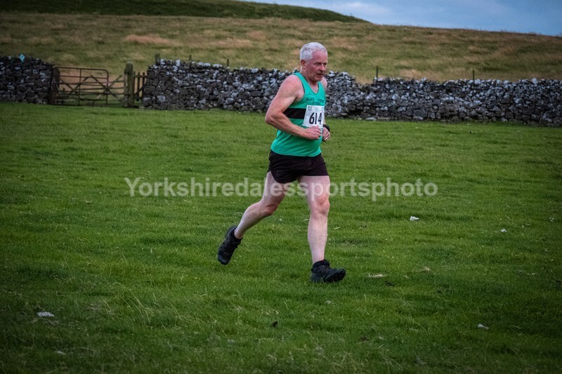 DSCF4241 - Eshton Moor  - Wharfedale Harriers