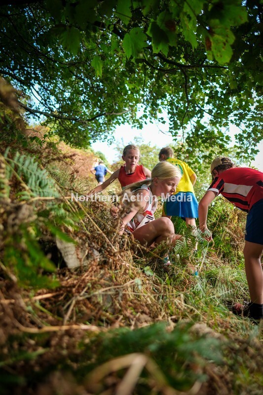 DSCF4658 - Reeth fell race age grades