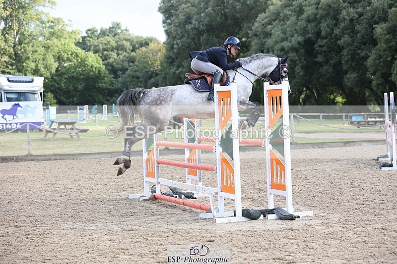 250831A-083722-08715 - Cls 40 Snr Newcomers