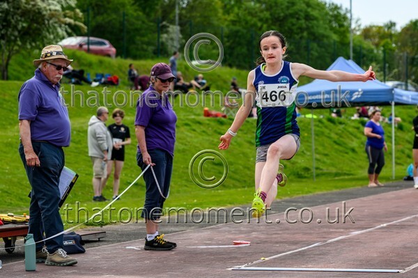 West25Sat-910117 - Field Female