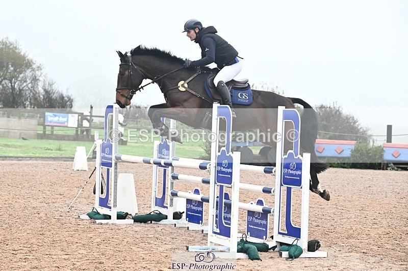 251115-124441-00732 - Cls 28+29 Club and Schools 1m