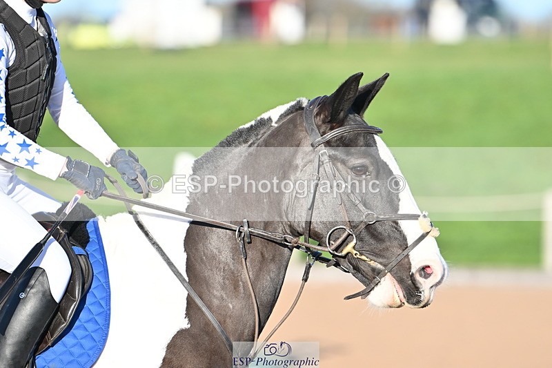 231125A-140843-00846 - 90cm