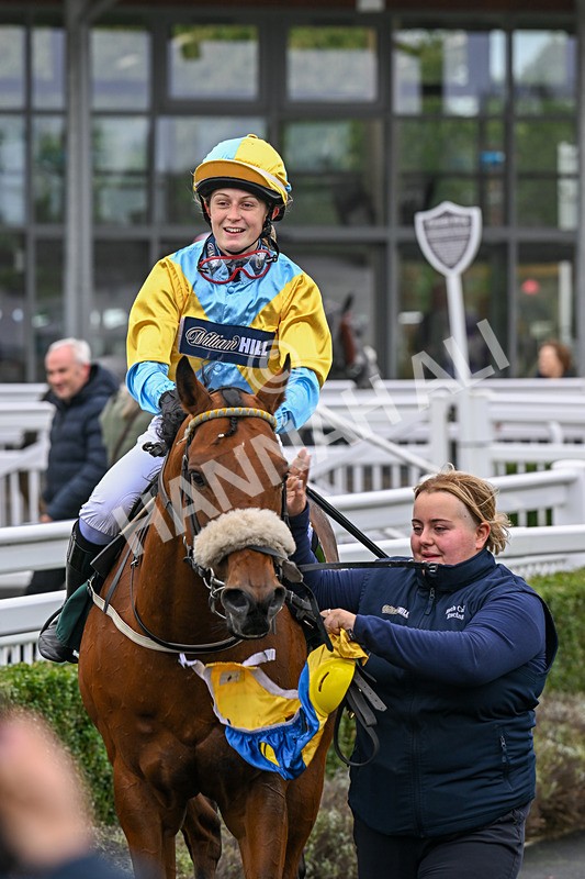 021024-Race 1-Foreseeable Future-9044 - Race 1