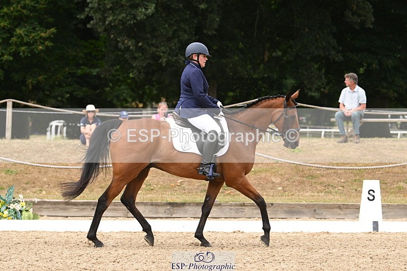 250719A-121101-04662 - 017-Samantha.Meech-Breezeblock