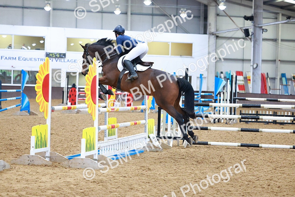 SBM_001750 - Class 4 - Senior Newcomers 1.10m