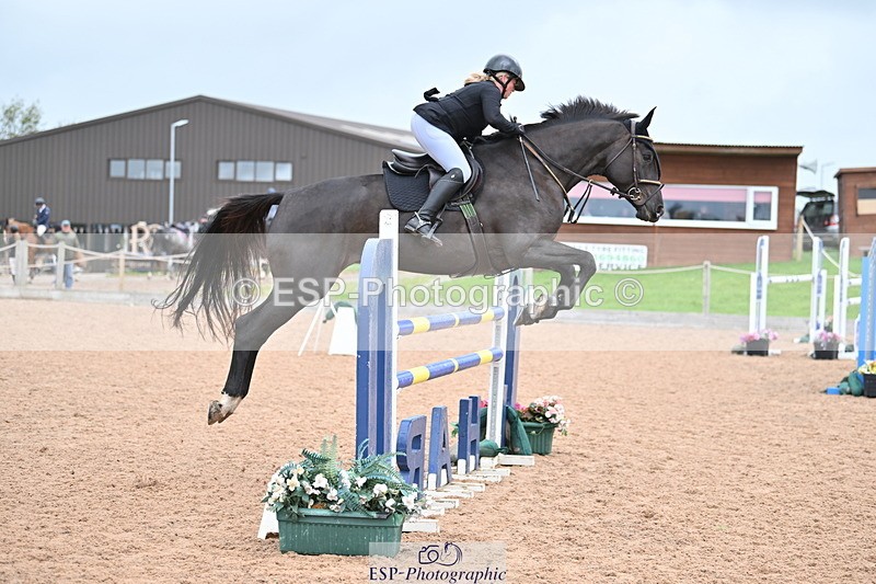 231013A-131449-02353 - Cls 8 Blue Chip Power Jump Off and Presentations