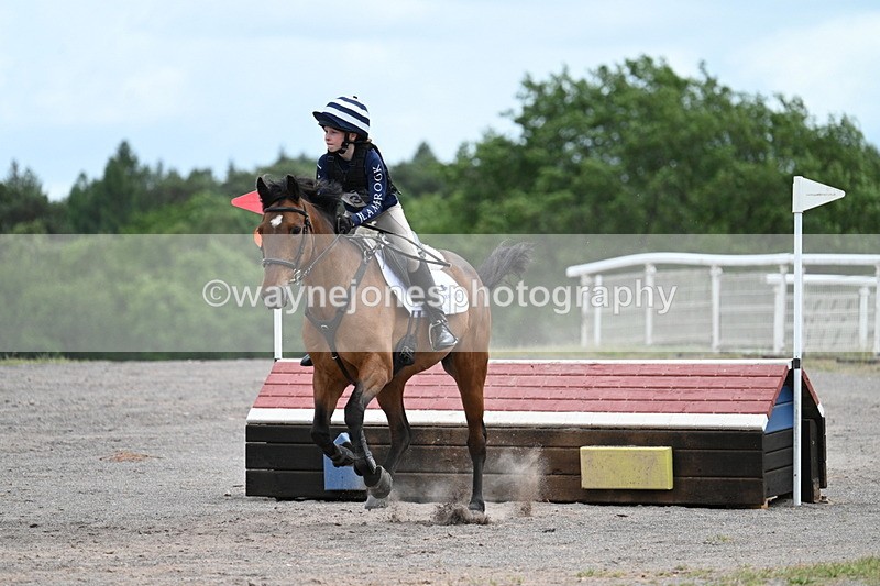 WJ7_7499 - Time 12:34 to 12:37