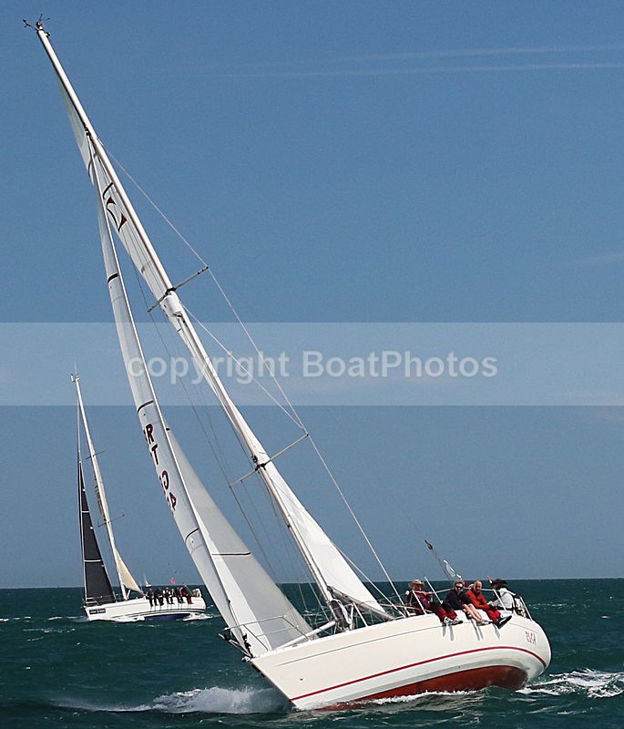 150627 GBR 530T  WT7A8771_P - ROUND THE ISLAND RACE - SATURDAY 27th JUNE 2015