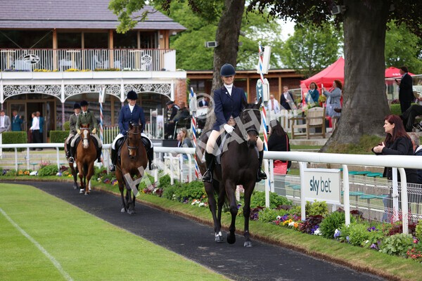 yr22052022r8e-48 - ROR - Parade Ring York
