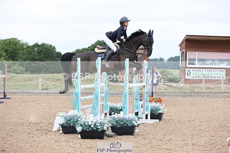 250629-133131-12128 - Cls 28 Pony Foxhunter Jump Offs & Presentations