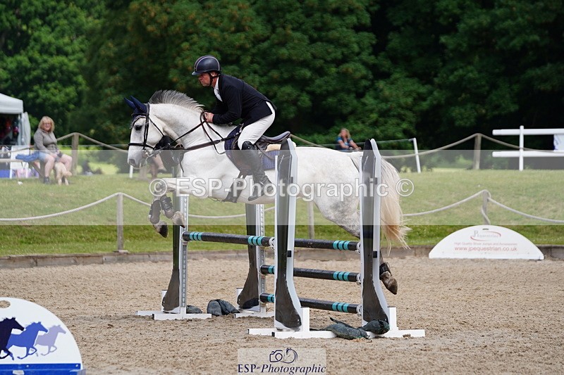 250615A-100304-10006 - Class 43 British Novice 90cm Open