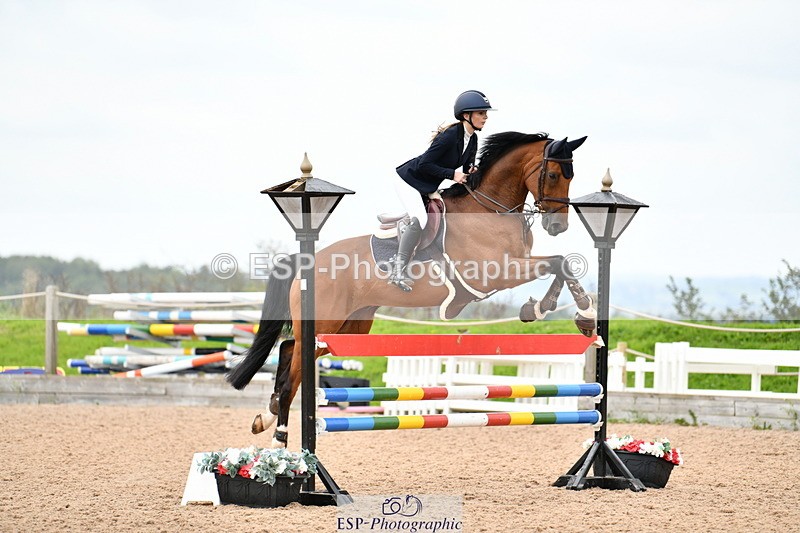 240915A-123003-09903 - Cls 27 Snr 1.05m & 1.10m GP