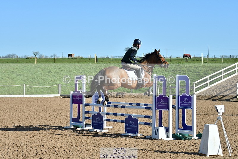 240306A-102244-00095 - Cls 1 British Novice and 90cm Open