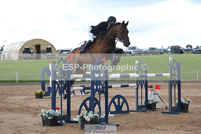 230721A-113347-05693 - Cls 6, 2 Star Medium 1.35m