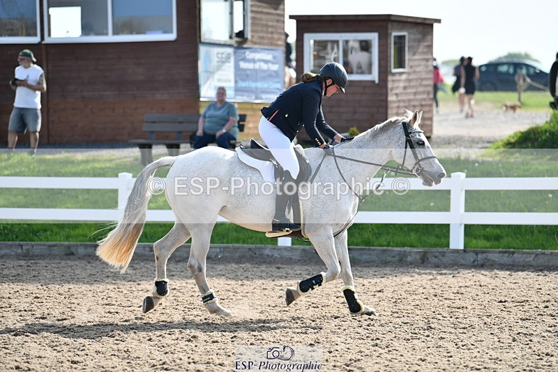 240511A-093223-11294 - Cls 28 95cm National Am Quali