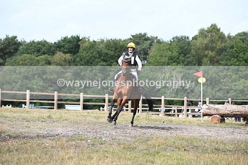 WJ6_0147 - XC Time 10:53 to 11:00