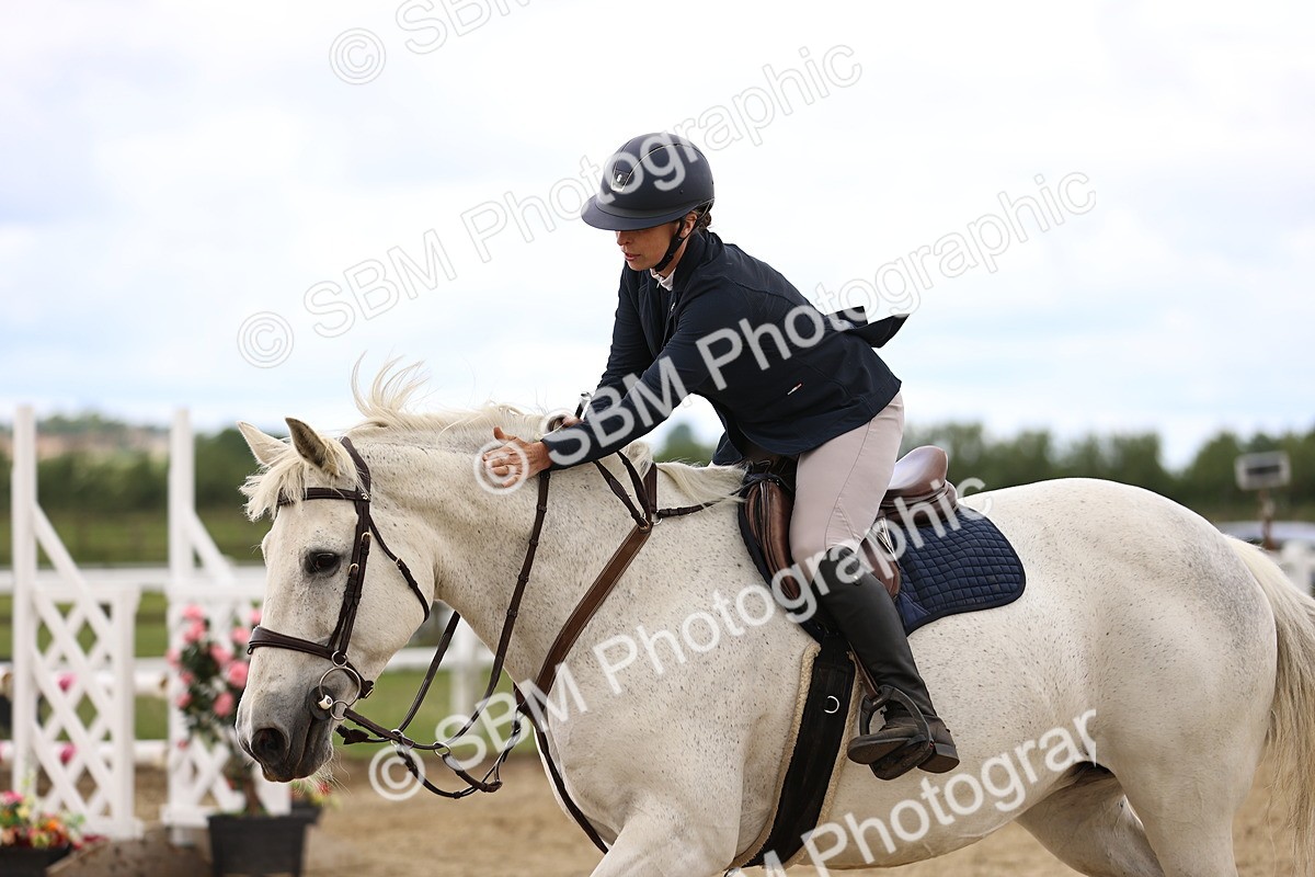 SBM_006102 - Class 16 - Senior British Novice - 90cm