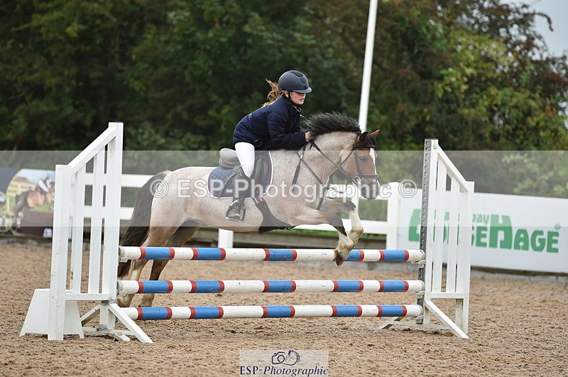 220829A-163158-00252 - 70cm Classes 3a 3b & 4