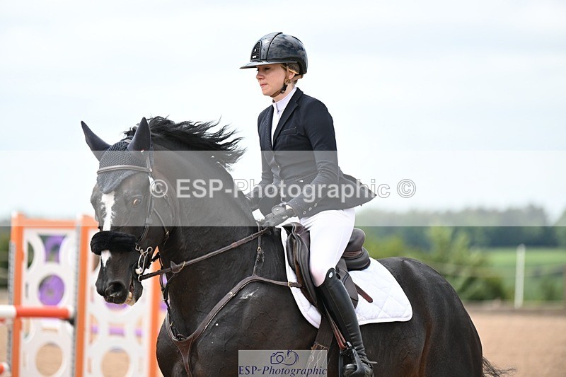 250611-132257-00671 - Cls 4 Snr Newcomers & 1.10m Open