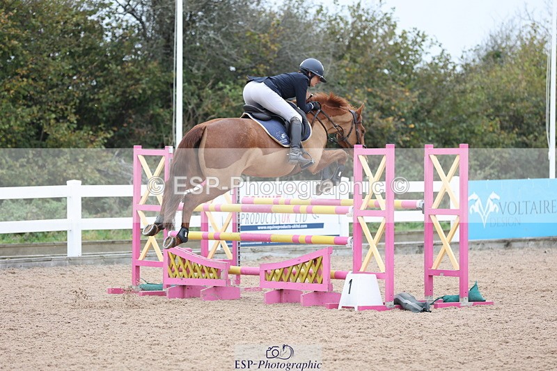 241101A-121740-01707 - FRI Cls 5 Newcomers and 1.10m Open