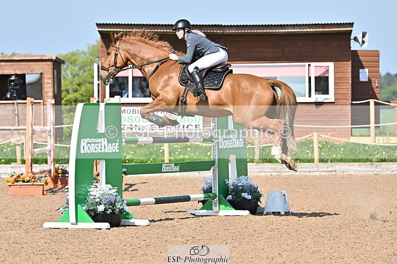 240509A-095430-00713 - Cls 8 Foxhunter