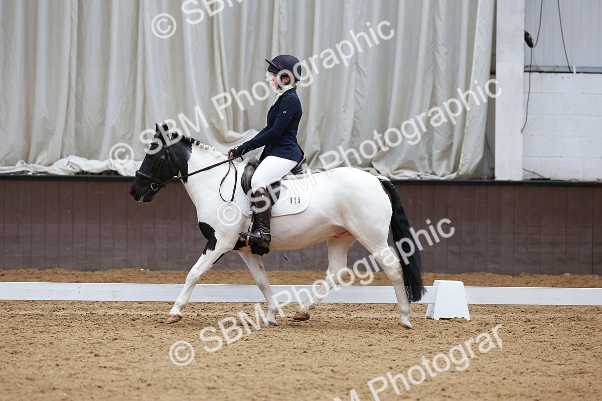SBM_002905 - Class 14 - Novice 2