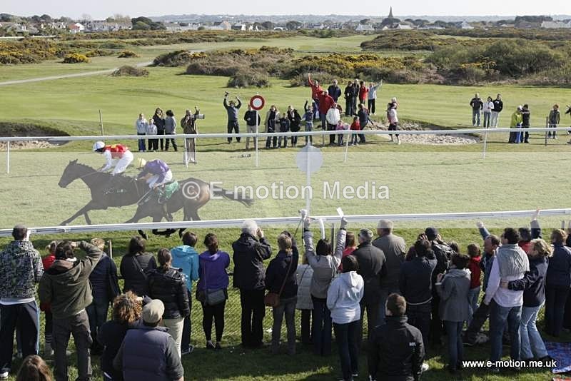 Race 5 6 - Gsy Race Finish Line 03/05/10