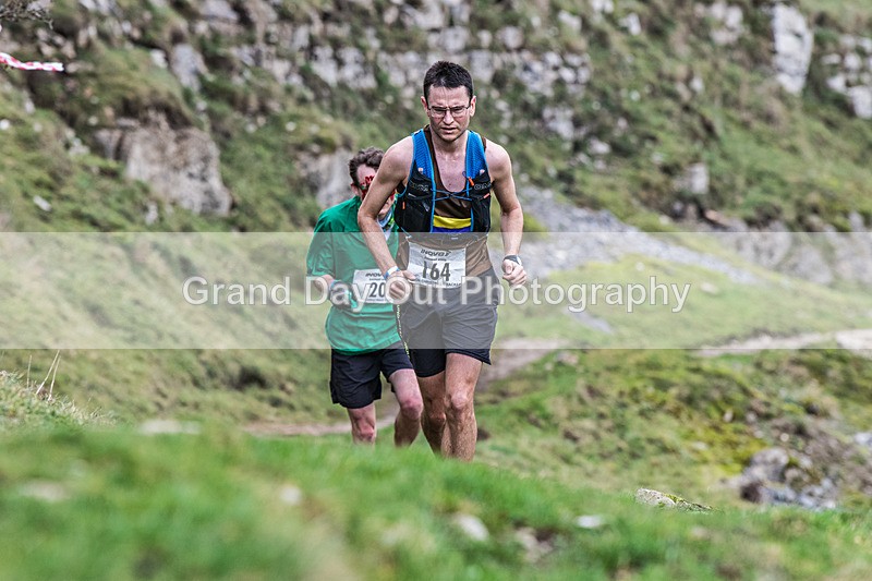 Litton-282 - Litton Christmas Cracker Fell Race (Limestone Series) Sunday 14th December 2025