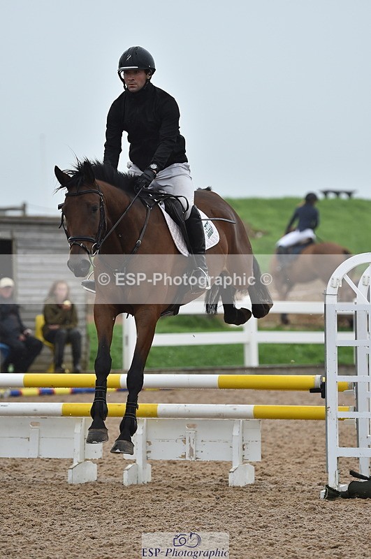 220829A-165114-00305 - 80cm Classes 5a 5b & 6