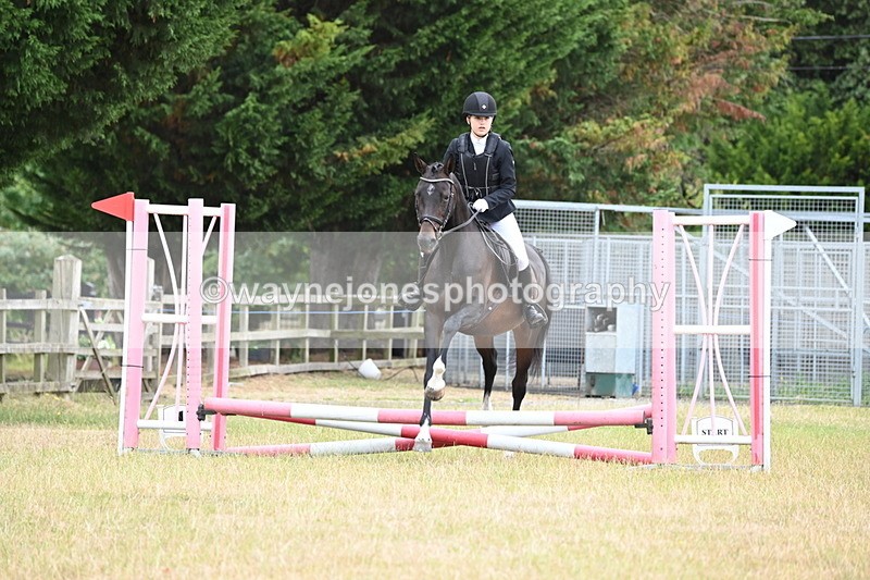 WJ6_9661 - Class 12 Minimus Jumping 45cm