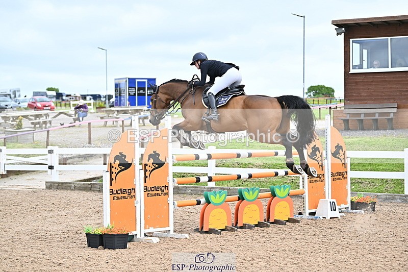 240523A-123537-01767 - Cls 3 Foxhunter