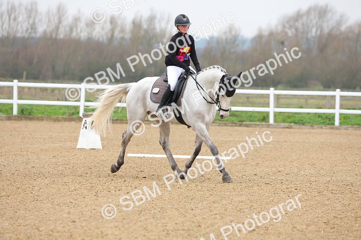 SBM_001252 - Class 8-11 - Novice 2 - Elementary 2