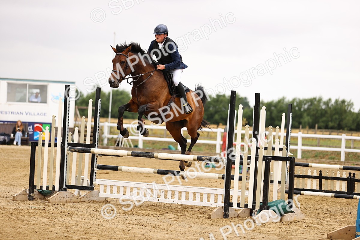 SBM_024776 - Class 9 - Senior British Novice - 90cm