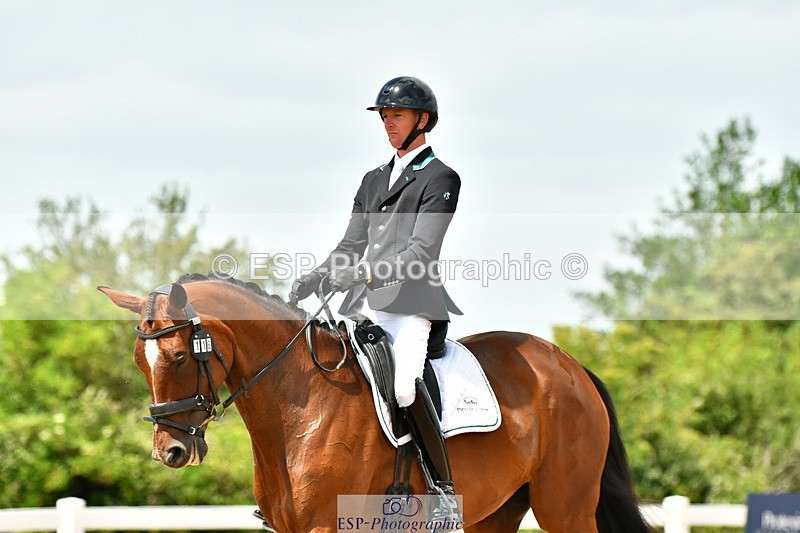 230702A-134005-10064 - Cls 31 Medium 69