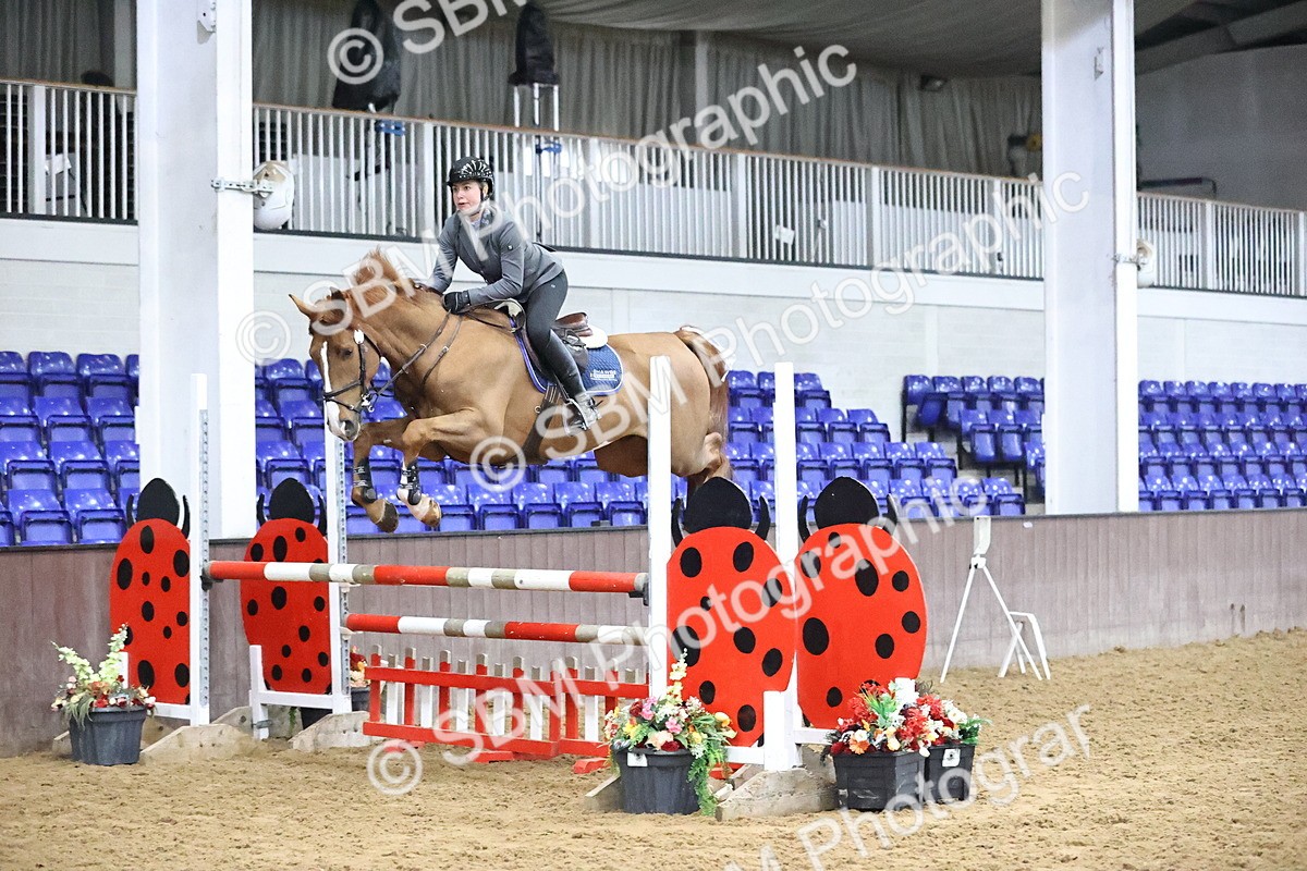 SBM_001939 - Class 10 - Senior Newcomers - 1.10m