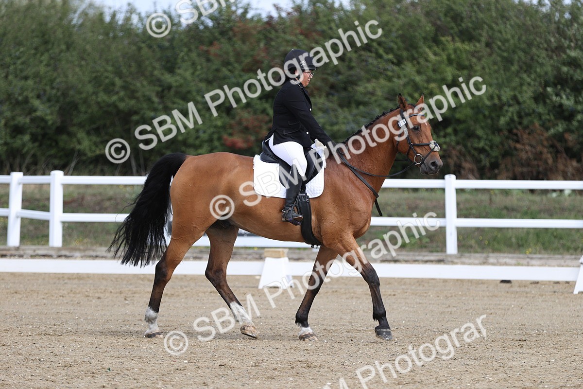 SBM_001379 - Class 2 - Intro 4 Champs - 10.56-11.44