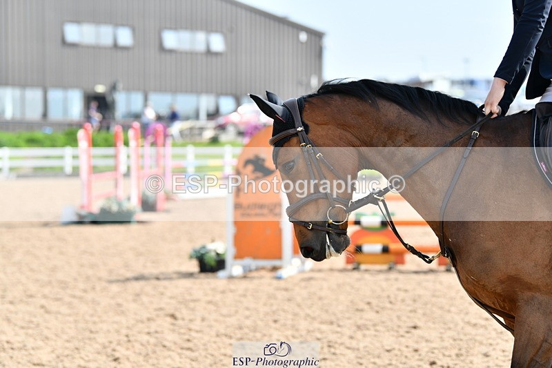 240511A-102311-11520 - Cls 28 95cm National Am Quali