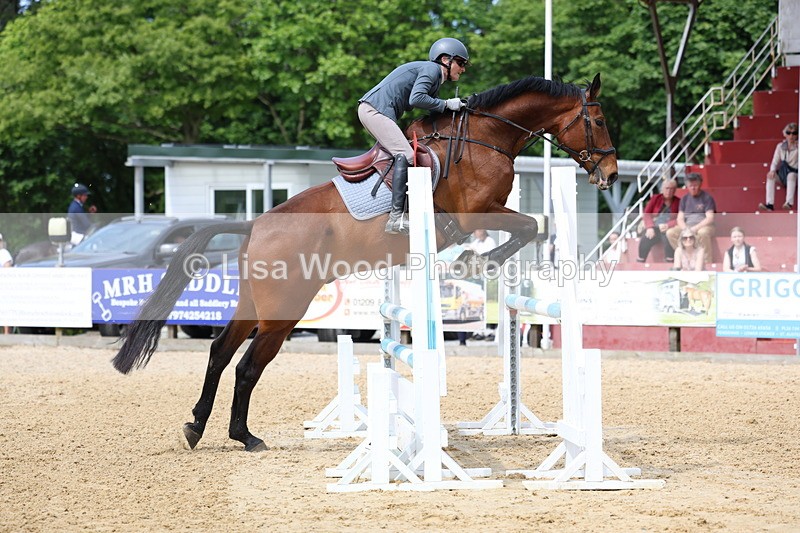 3E7A7046 - Class 7: Senior Newcomers/1.10m open