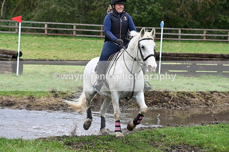 WJ6_7289 - Time at Photographer 13:23 to 13:49