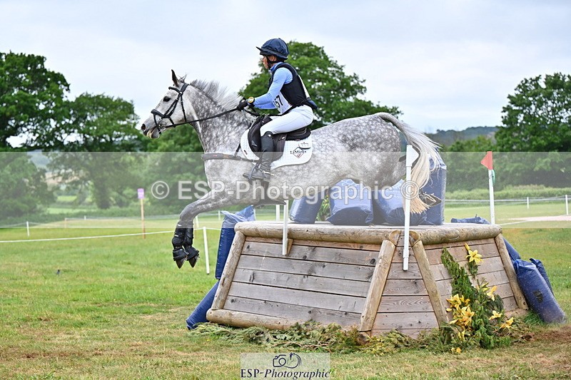 250524A-125510-10736 - B-357-Rosalind.Canter-ARMSCOTE.EXPLORER