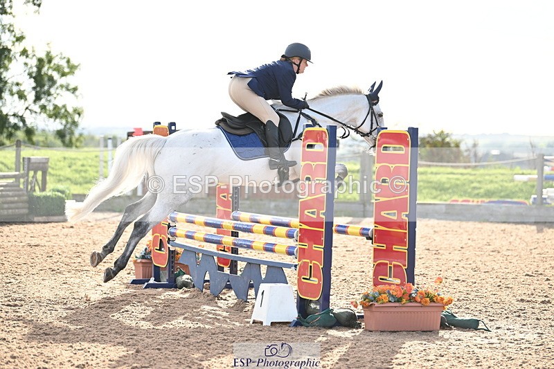 240912A-171743-02504 - Cls 7 Snr 90cm Open Speed Derby